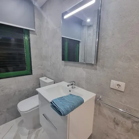 Casa Palmera 2 Only 150 Meters To The Beach, Heated Pool, Wifi, Sat-Tv, Terrace, Central Location, Washing Machine Playa de las Americas  Exterior photo