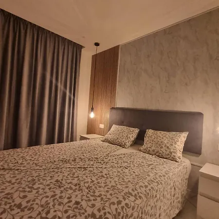 Casa Palmera 2 Only 150 Meters To The Beach, Heated Pool, Wifi, Sat-Tv, Terrace, Central Location, Washing Machine Playa de las Americas  Exterior photo