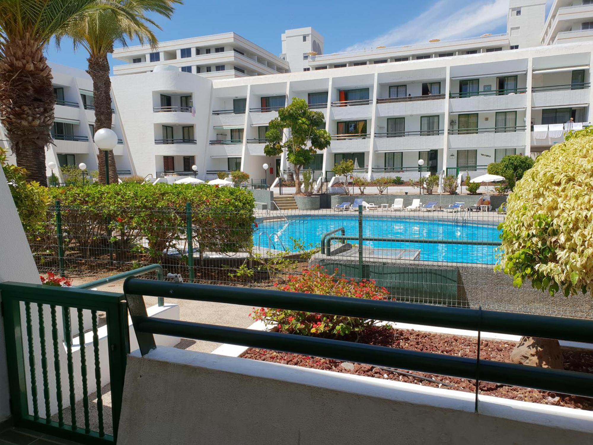 Casa Palmera 2 Only 150 Meters To The Beach, Heated Pool, Wifi, Sat-tv, Terrace, Location, Washing Machine Appartement *