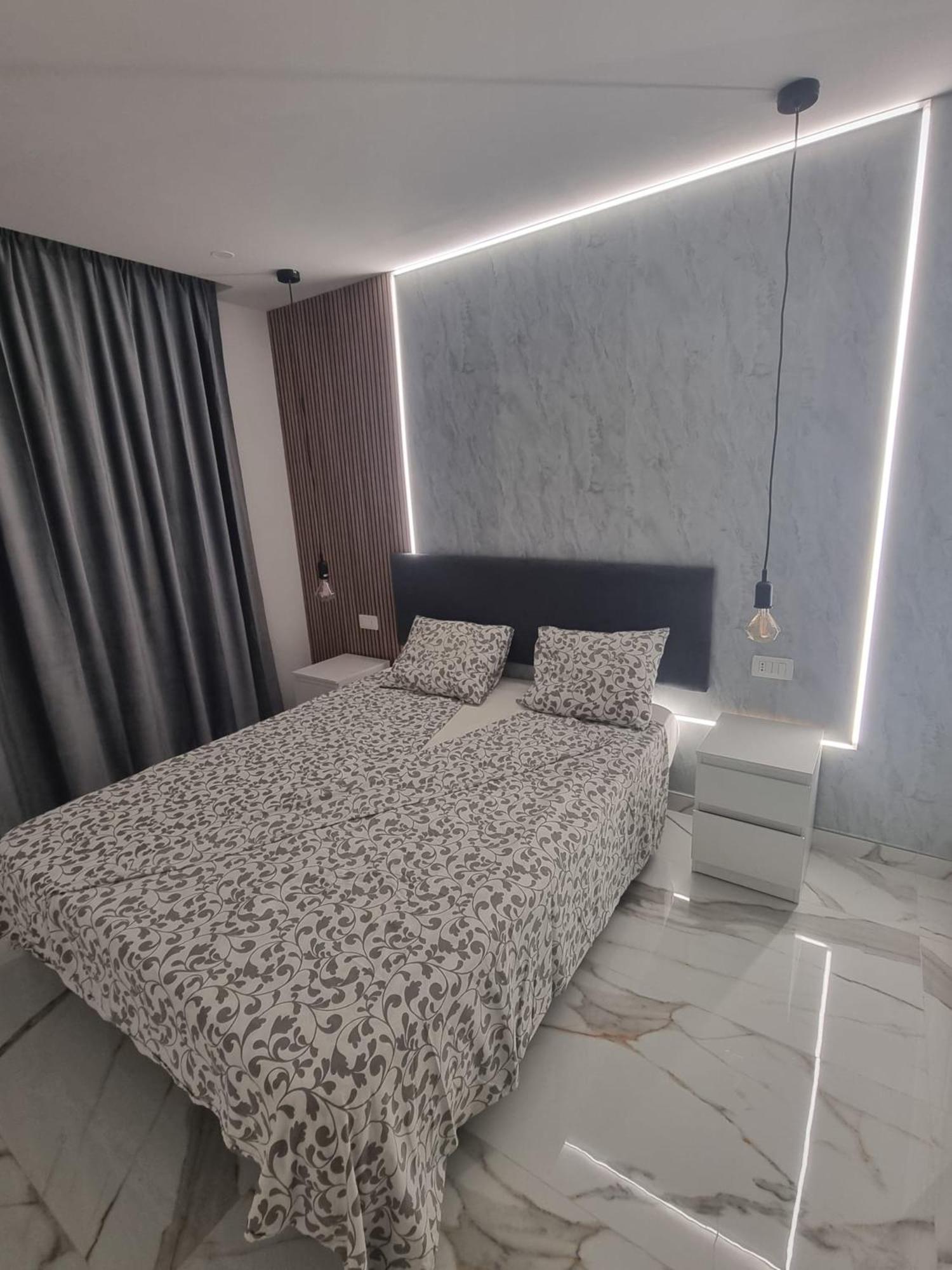 Apartament Casa Palmera 2 Only 150 Meters To The Beach, Heated Pool, Wifi, Sat-tv, Terrace, Location, Washing Machine *