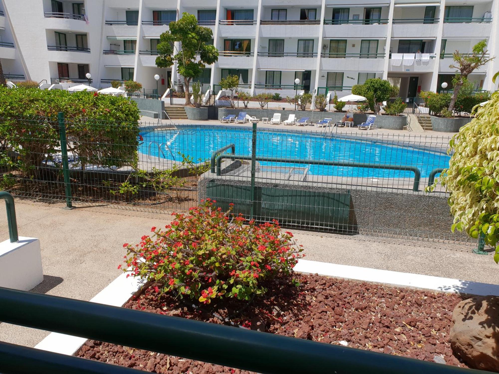 Apartament Casa Palmera 2 Only 150 Meters To The Beach, Heated Pool, Wifi, Sat-tv, Terrace, Location, Washing Machine